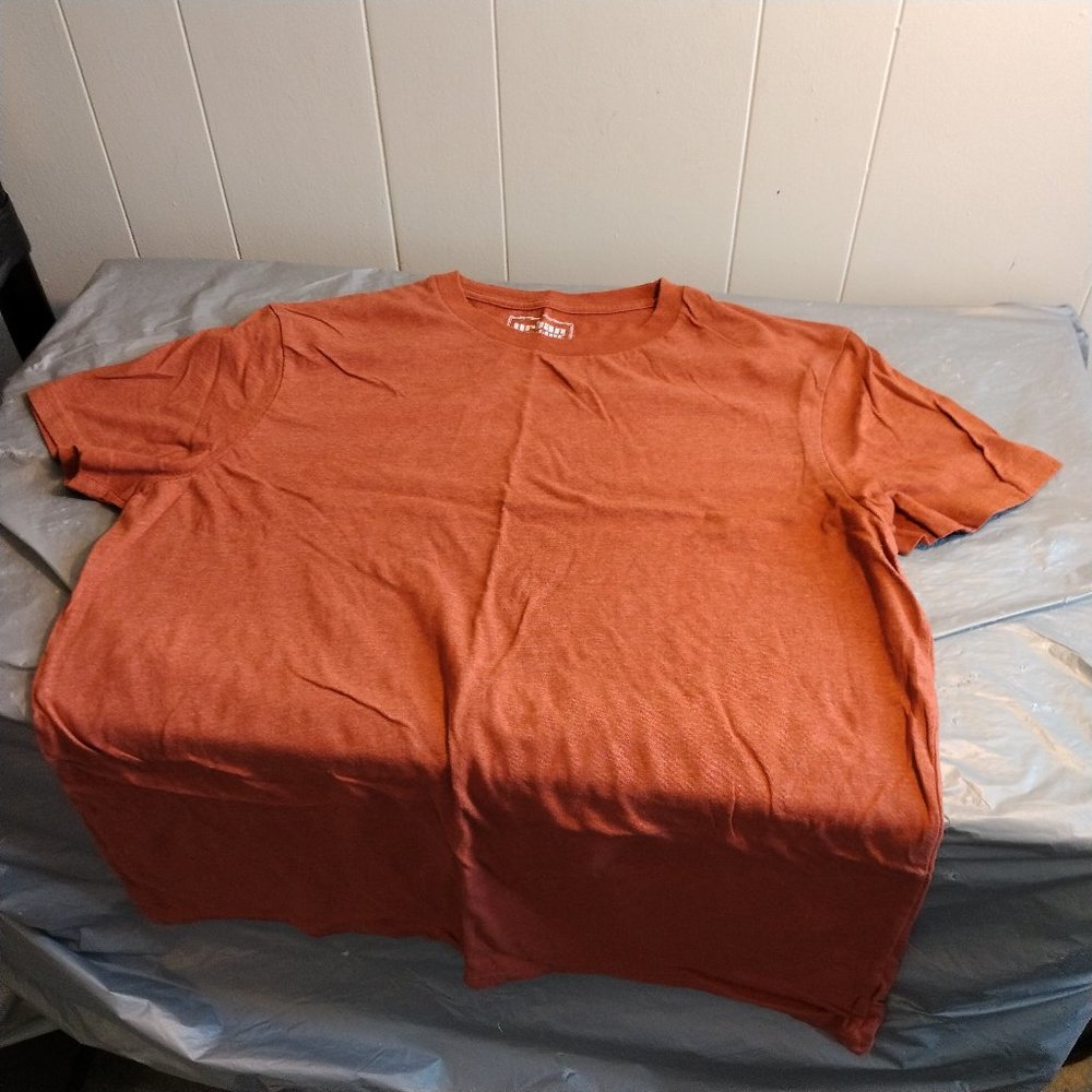 Orange Urban Pipeline T Shirt  XL